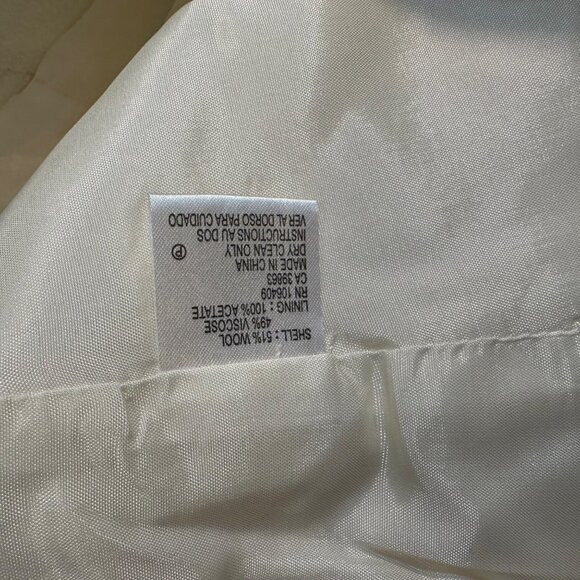 Tahari Cream Buttoned Wool Jacket 12‎ - Picture 5 of 5